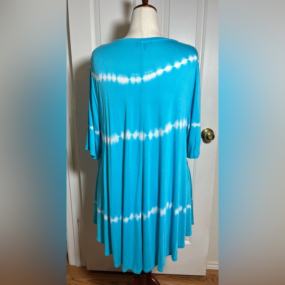 Lane Bryant Turquoise Tie-Dye Scoop Neck Swing Top - Picture 6 of 11